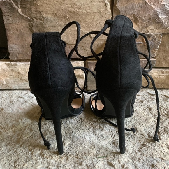 NEW Black Velvet Ankle Laced Strappy Heels - Picture 7 of 8